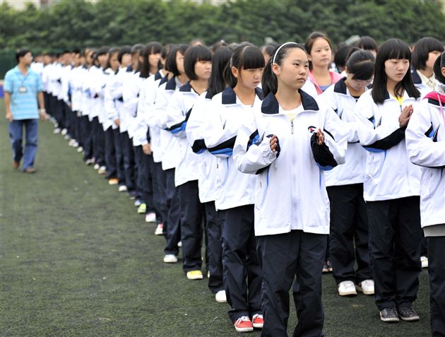 棠外高中部隆重举行2010~2011年度优秀学生奖学金颁奖典礼
