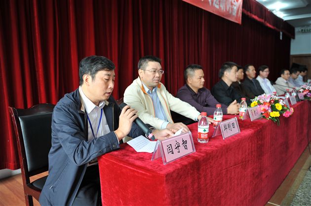 四川省中学共同体语文专题活动在我校举行