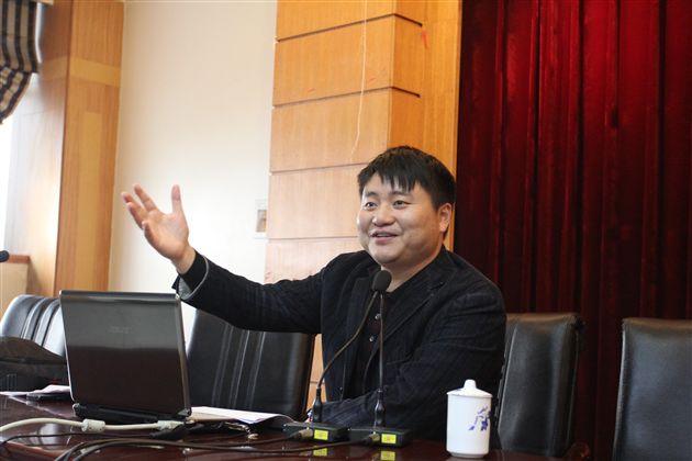 棠外刘勇、孙晓晖老师被聘为“国培计划——2011四川省初中语文骨干教师培训”专家