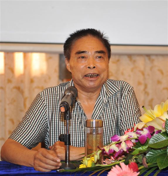 棠外召开高2012届工作总结暨高2013届高三动员会