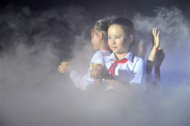 棠中外语学校第二十八个教师节庆祝暨表彰大会隆重举行