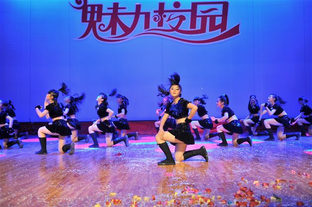 喜报:棠中外语学校被评为成都市“艺术教育特色学校”