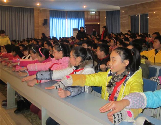 棠外附小举行六年级学生心理健康知识讲座