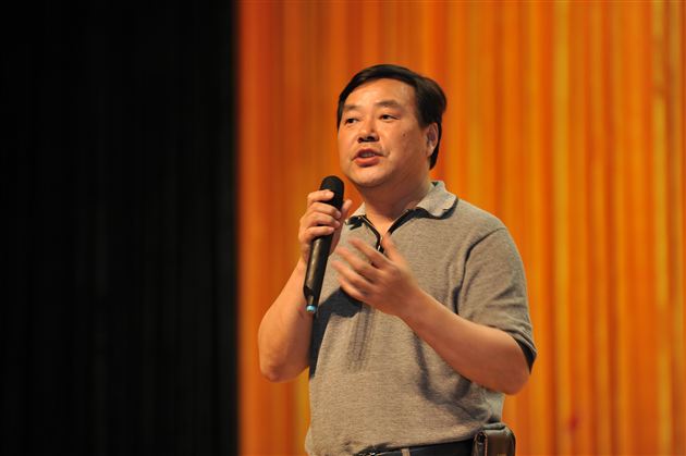 棠中外语学校仁譞文学社“话剧小舞台,人生大世界”话剧精彩上演