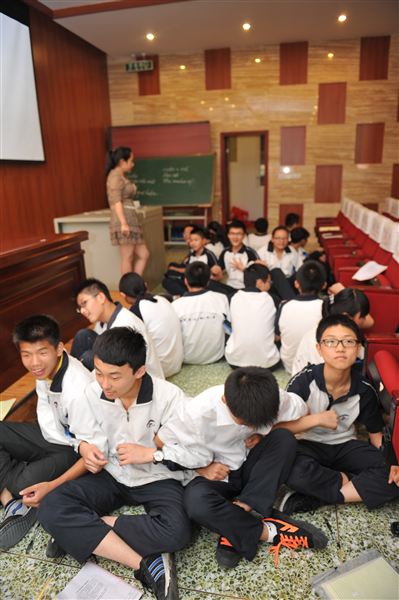 适时开展学生干部培训 尽力发挥学生自治潜能