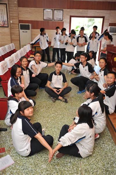 适时开展学生干部培训 尽力发挥学生自治潜能