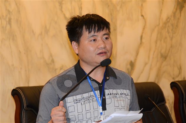 中国梦 棠外梦——记棠中外语学校初中部教职工及党员大会