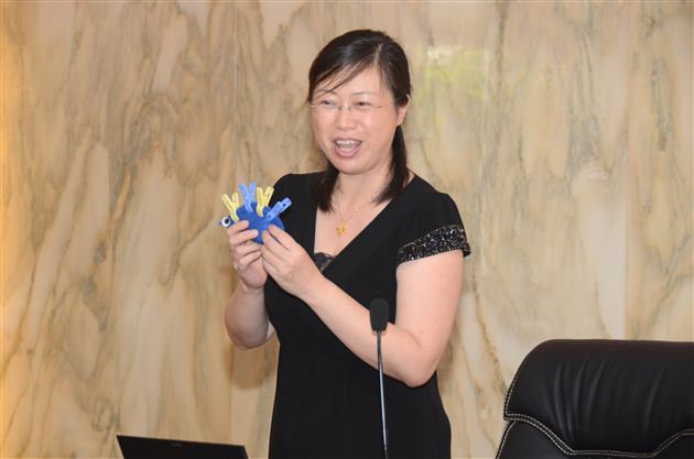 走近孩子,走近幼儿园教育——棠外实验幼稚园家园讲座暨班级家长会
