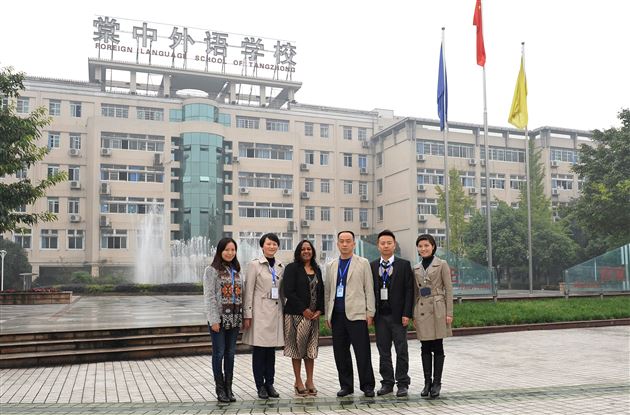 英国斯坦博若学校校长访问棠外