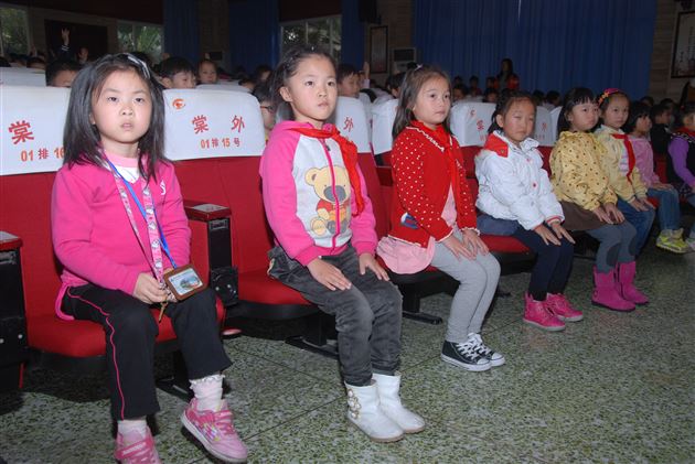 规范行为  培养习惯——记棠外附小一年级家长义工课堂