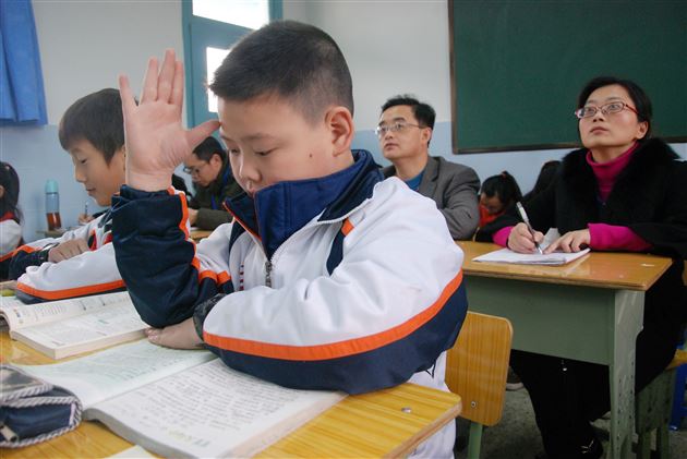专家进课堂,指导见曙光