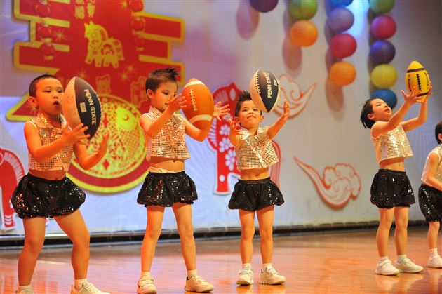 棠外实验幼稚园2014“童心飞扬,骏马迎春”新年文艺汇演圆满落幕