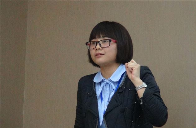 棠外召开初中部修身班会课专题研讨会(四)