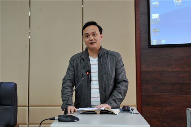 精彩故事 点亮智慧——记棠外初2013级班主任故事讲述大赛(预赛)