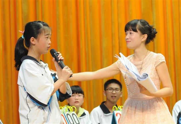 雅言传承文明,经典浸润人生——棠外举办初2012级语文组古诗文背诵大赛