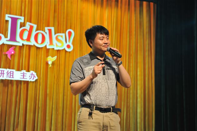 歌舞青春 律动生命——棠外初2013级“Hello,idols!”英语卡拉OK大赛圆满落幕