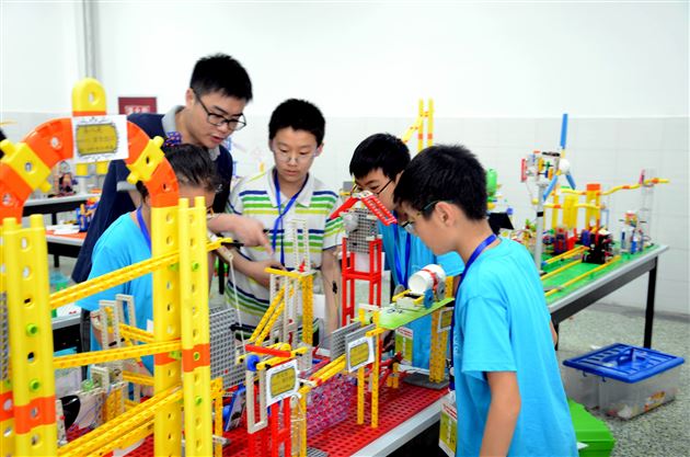 喜报:棠外附小机器人创意闯关项目获省赛冠军