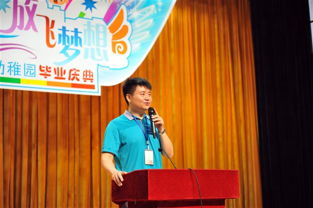 做最好的家长,和孩子一起成长——棠外举办初2012级家长报告会