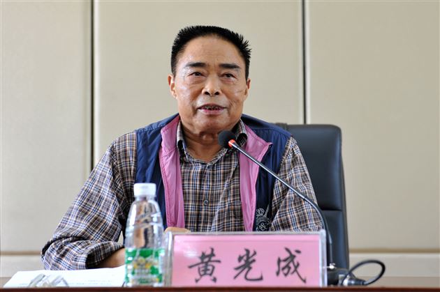 求实创新,勇攀明日高峰——记棠外2014年行政干部及管理人员培训会