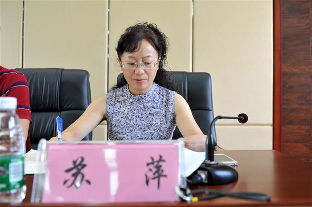 求实创新,勇攀明日高峰——记棠外2014年行政干部及管理人员培训会