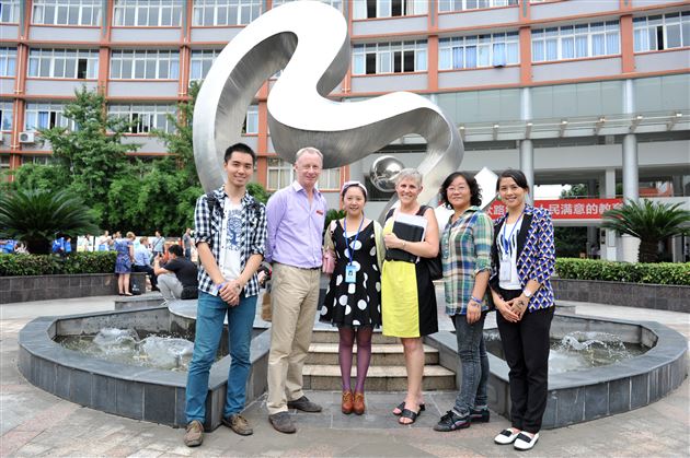 Sichuan-Christchurch Education Festival棠外附小学生参加“四川－基督城教育节”教育交流活动