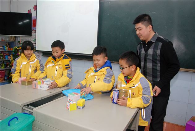 小班展示显风采,附小师生秀舞台