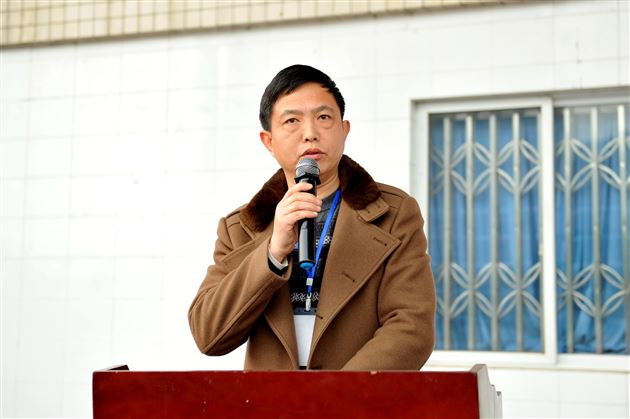 鲲鹏展翅凌万里,独占鳌头定乾坤——棠外召开初2012级中考动员暨表彰大会