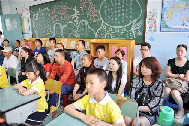 走进课堂 走近孩子——记棠外附小家长开放日教学展示活动