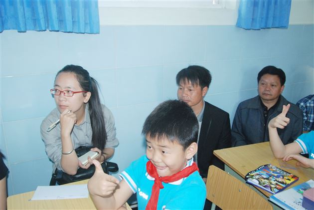 附小苗寨手拉手 川滇学子心连心——云南昭通五星苗寨小学师生到棠外附小交流学习
