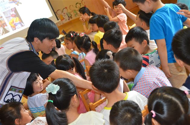 整合教育资源,促幼儿和谐发展——棠外实验幼稚园开展社区活动报道