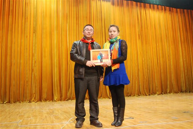 保护牙齿，我要“牙牙乐”——记棠外附小一年级家长义工活动