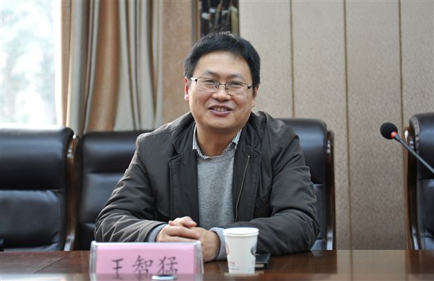 棠外获授“中国化学会奥林匹克(初赛)四川省考点”暨“四川大学优秀生源基地”