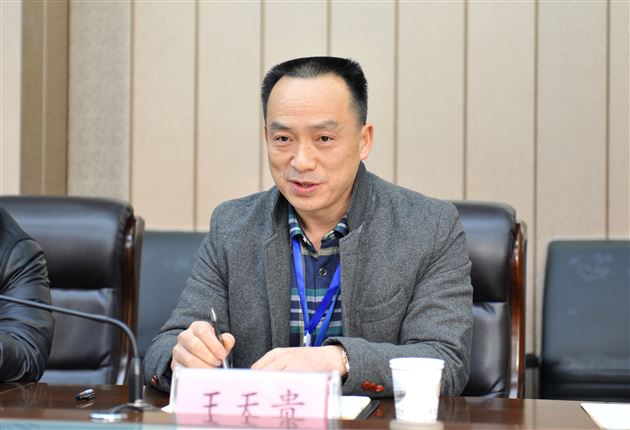 棠外获授“中国化学会奥林匹克(初赛)四川省考点”暨“四川大学优秀生源基地”