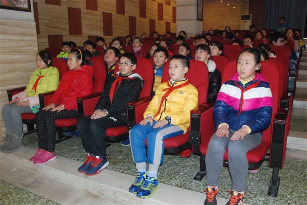 乘坐地铁,安全出行——记棠外附小五年级家长义工课堂