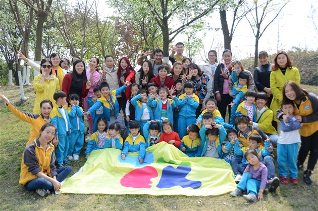 我和春天有个约会——记棠外实验幼稚园亲子春游踏青活动