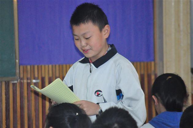 在探索中前行,在实践中创新——记棠外刘勇名师工作室与初一年级联合教研活动