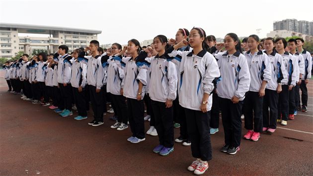 承五四精神,扬爱国热忱——棠外开展纪念“五四”运动97周年系列主题活动