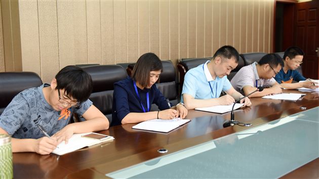 同步同心同德 助推学校发展——棠外党总支召开党建工作会议