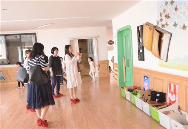 广州卓福教育集团赴棠外实验幼稚园参观交流