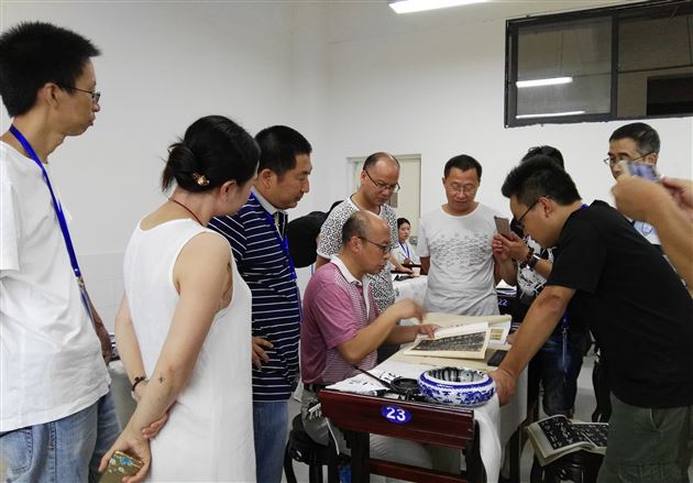 棠外郭彥飞老师参加“翰墨薪传工程·全国中小学书法教师培训项目”第二期培训辅导工作(西南片区)