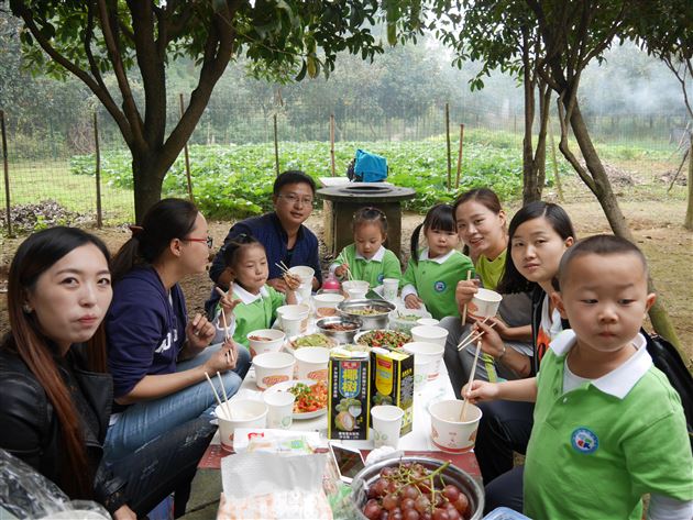 亲子同游,亲近自然——记棠外实验幼儿园中大班秋游社会实践活动