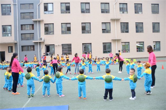 我运动,我健康,我快乐——记棠外实验幼儿园2016年秋季早操展示活动