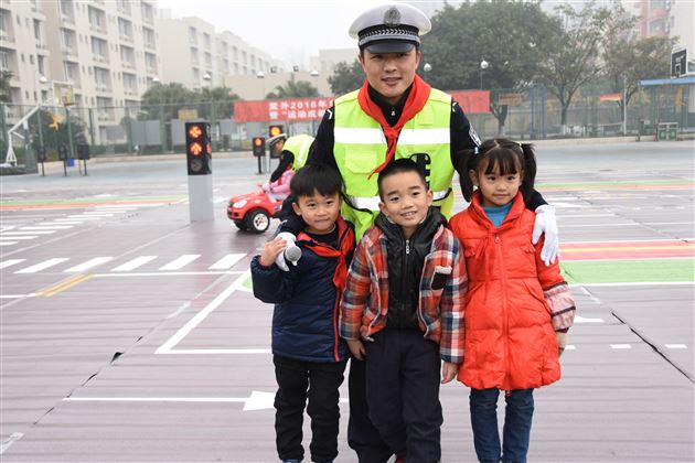 棠外附小一年级家长义工课堂