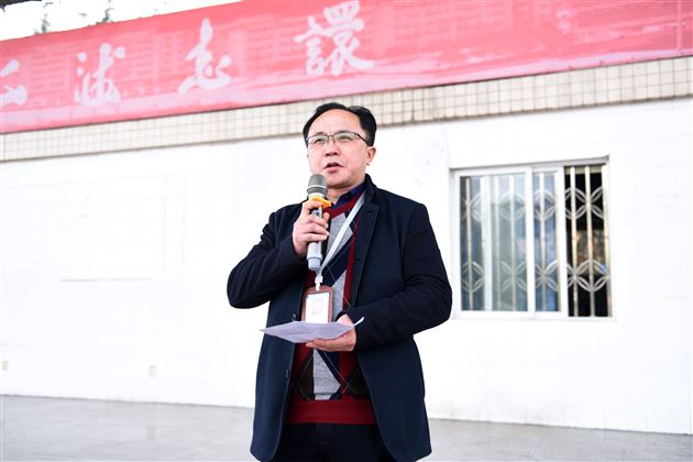 生命高于一切,演练防患未然——棠外师生开展公寓紧急逃生疏散演练