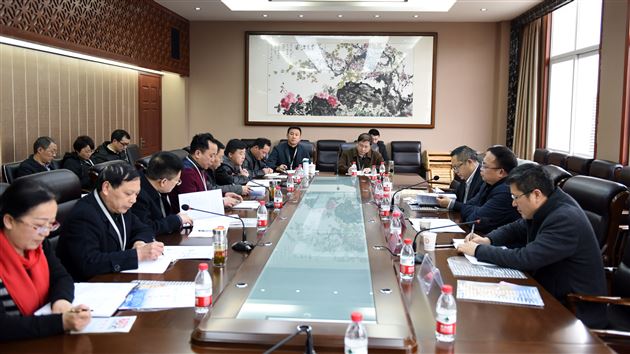 特邀专家精诚指导,建设教师发展课程