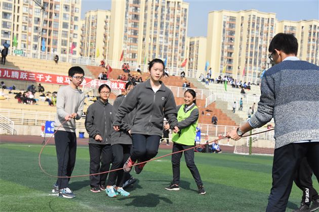 激情运动圆满收官,棠外师生值得点赞——2017双流区中小学田径运动会、集体运动会在棠外成功举办