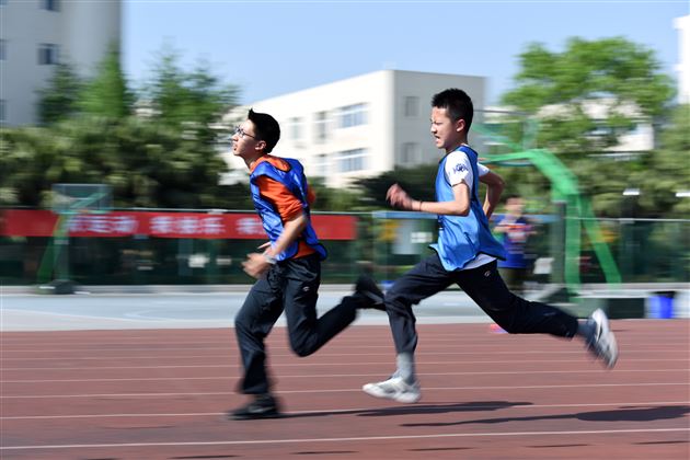 健体魄 强素质 保护环境 从我做起——棠外初中部第十四届学生田径运动会