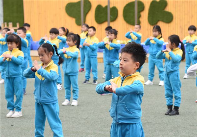 观摩研讨促成长 交流分享共提升——云南楚雄开发区实验幼儿园教师到棠外学习交流