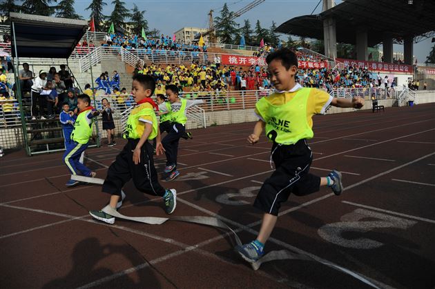 奔跑吧,少年——棠外附小2017春季田径运动会圆满结束