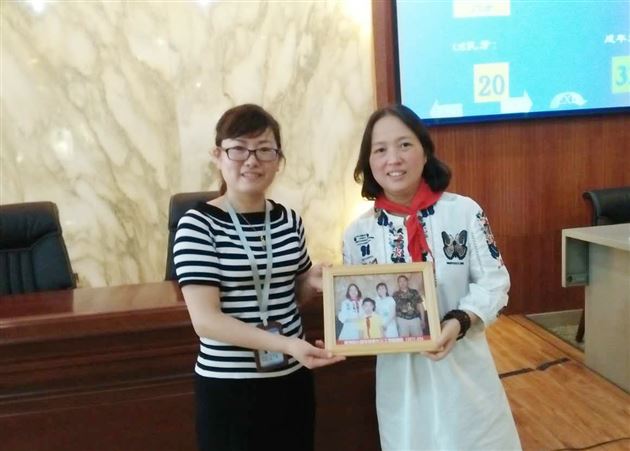 食物的消化与吸收——记棠外附小四年级家长义工课堂